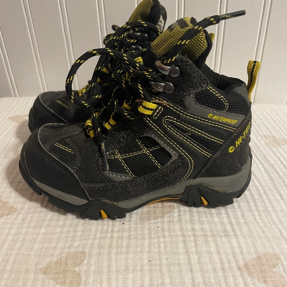 Hiking or snow boots for preschooler